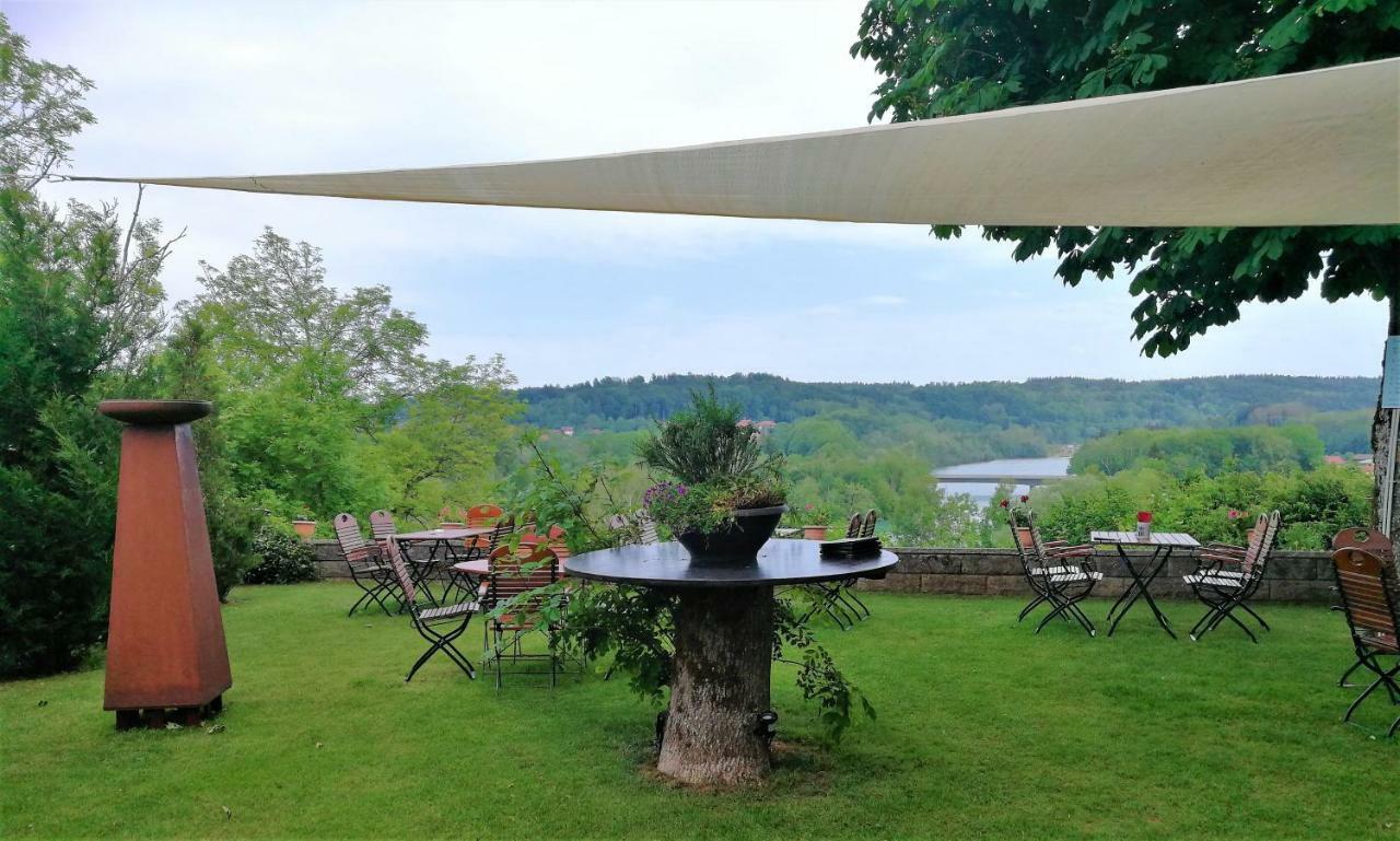 Landhotel Roemerkessel Fuchstal Exterior photo